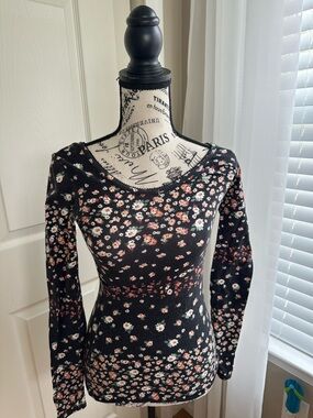 Flower Print Black Long Sleeve